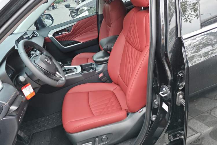 Used Toyota RAV4 2024 2.0L CVT Two-Wheel Drive Fashion Plus Edition