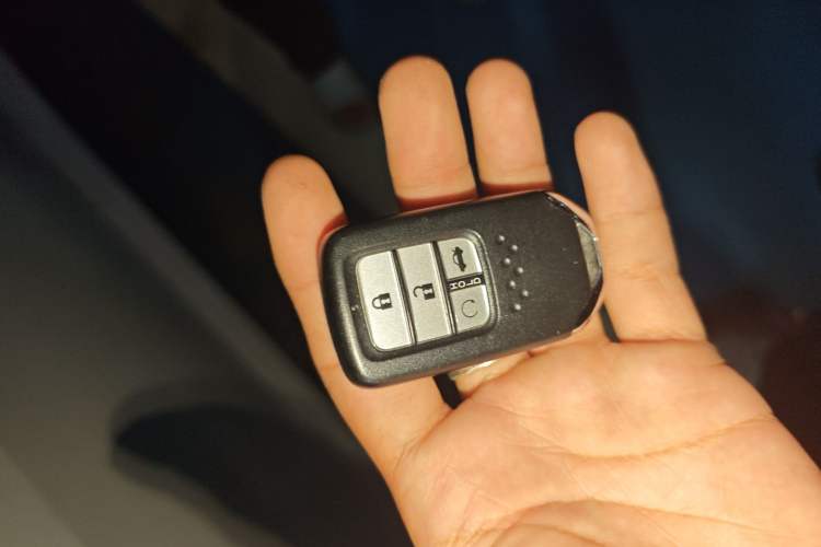 Used Honda Civic 2016 220TURBO CVT Luxury Edition Vehicle Key