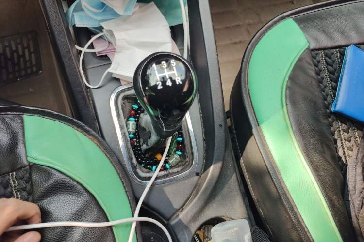 Used CHANGAN CS35 2016 1.6L Manual Luxury Model China IV Standard
