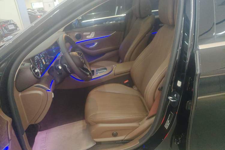 Used Mercedes-Benz E-Class 2023 Updated E 300 L Fashion Edition
