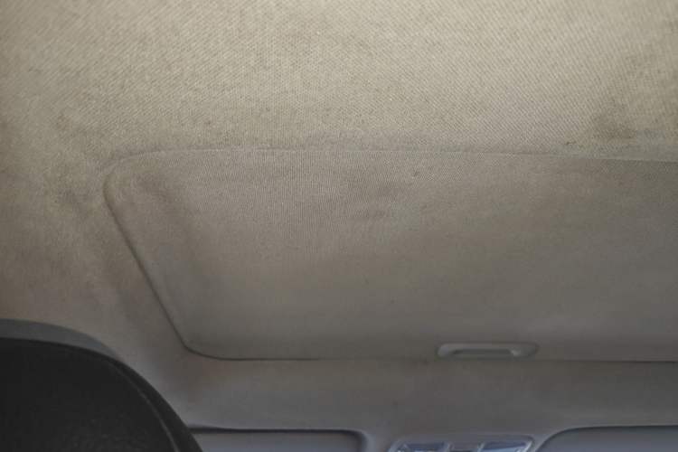 Used Hyundai ix35 2013 2.0L Automatic Two-Wheel Drive Smart GLS China IV Standard