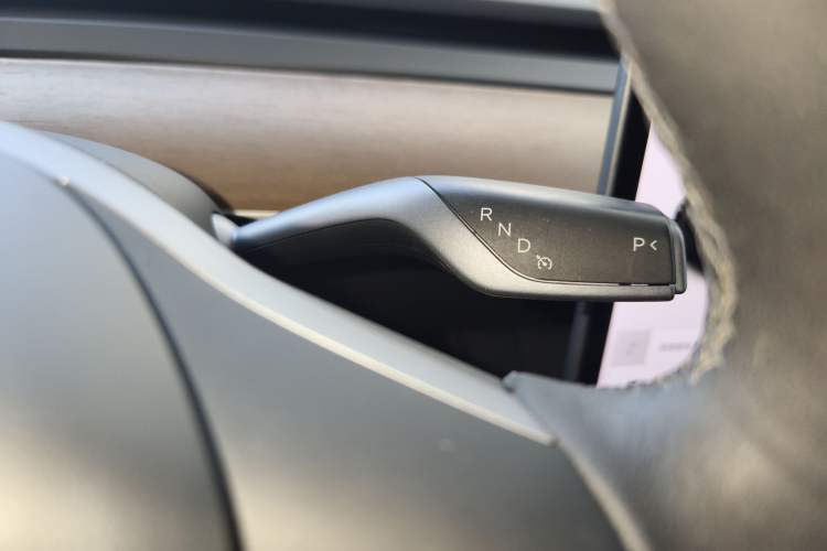 Used Tesla Model Y 2021 Long-Range All-Wheel-Drive Version
