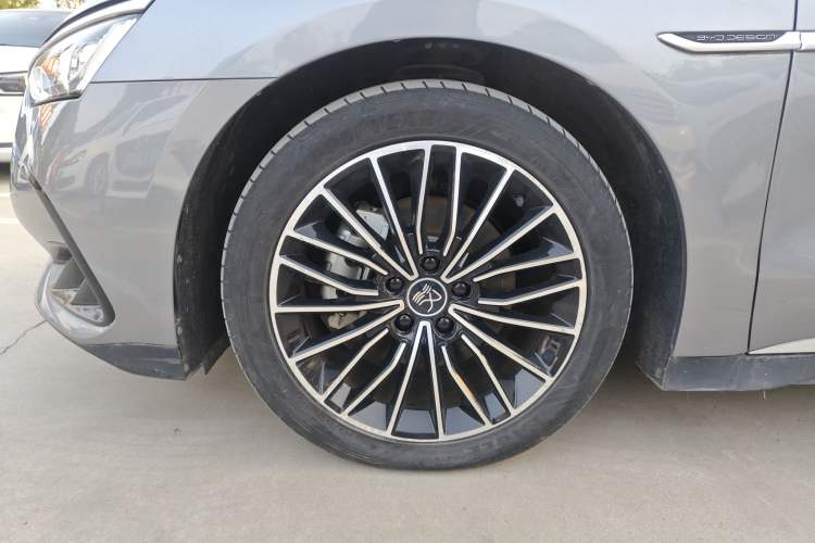 Used BYD Han 2022 DM-i 121KM Luxury Model
