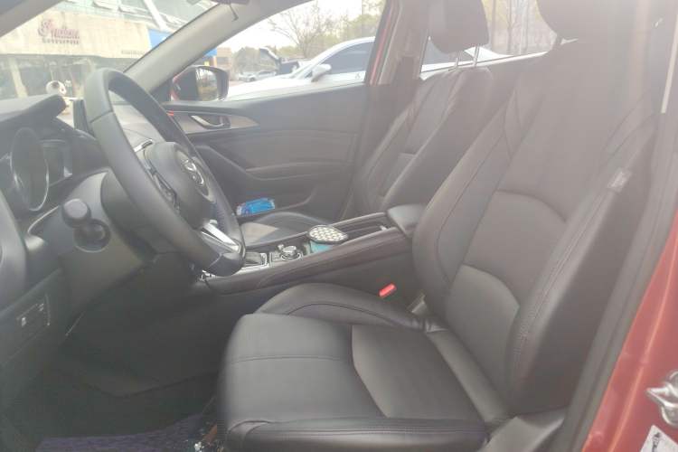 Used Mazda 3 Axela 2017 Sedan 2.0L Automatic Flagship Model China V Standard Left Front Seat