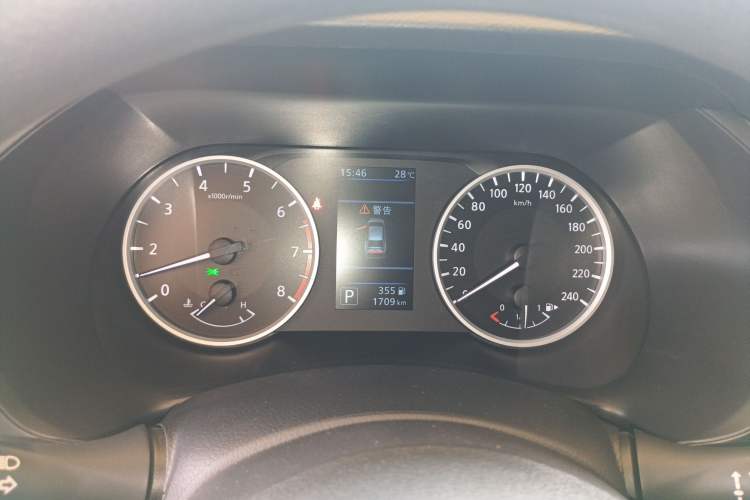 Used Nissan Sylphy 2026 Model 1.6L CVT Genuine Edition Instrument Cluster