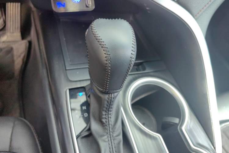 Used Toyota Camry 2021 Dual-Motor 2.5 HGVP Leading Edition Gear Lever