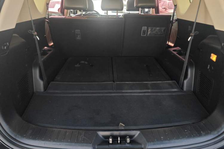 Used Dongfeng Fengon 580 2017 1.5T CVT Luxury Model
