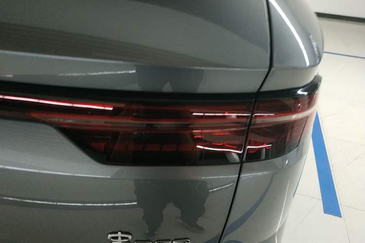 Used BYD Song Pro New Energy 2024 HONOR Edition DM-i 110KM Excellence Model
