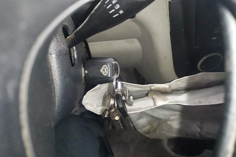 Used CHANGAN KAICHENG Taurus 2011 1.3L Standard Version