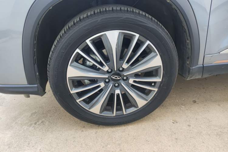 Used Chery Tiggo 8 PRO 2024 Champion Edition 390T Two-Wheel Drive Peak Version 7 Seats
