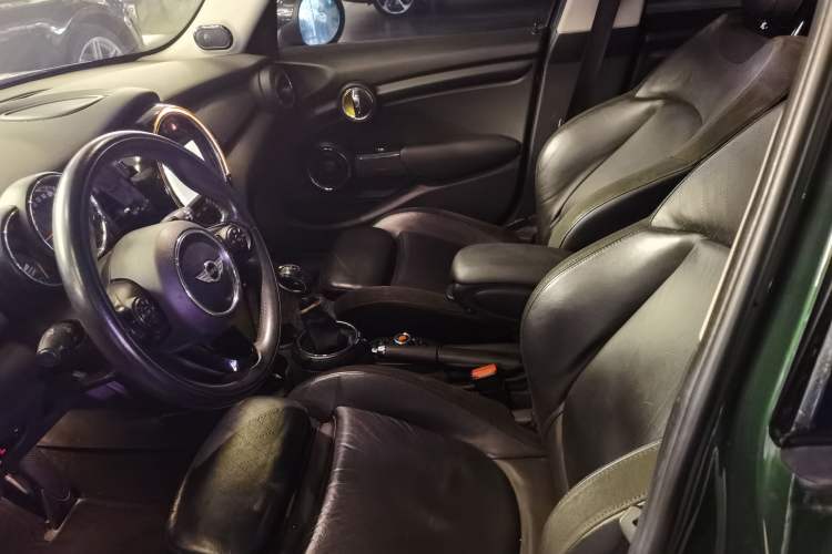 Used MINI MINI 2015 1.5T COOPER Excitement Five-Door Edition