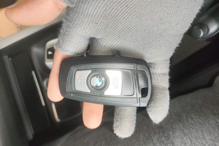 Used BMW 2 Series 2014 220i Leading Model
