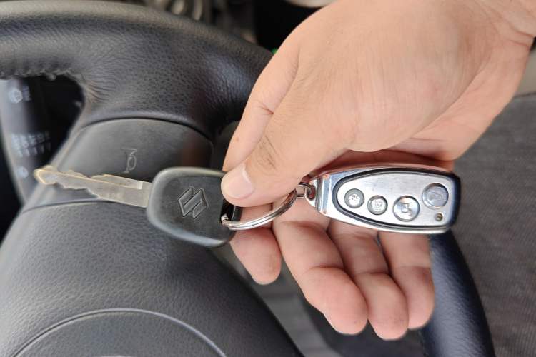 Used Suzuki Alto 2013 Revised Version 1.0L Manual Comfort Edition