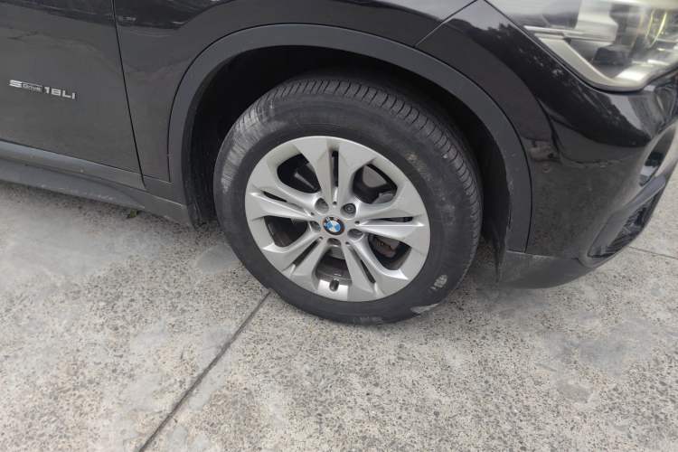 Used BMW X1 2016 sDrive18Li Premium Edition Right Front Wheel Hub