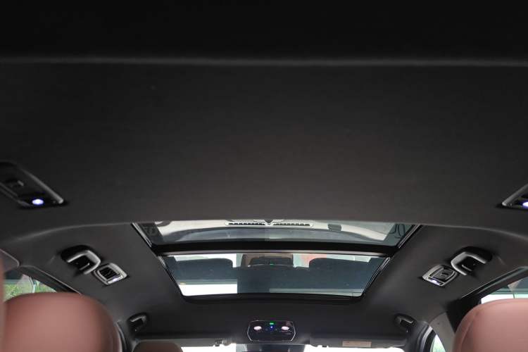 Used Nio ES8 2020 450 km Range 6-Seater Version