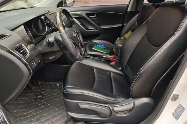 Used Hyundai Elantra (5th Generation / Langdong) 2016 1.6L Automatic Smart Version Left Front Seat