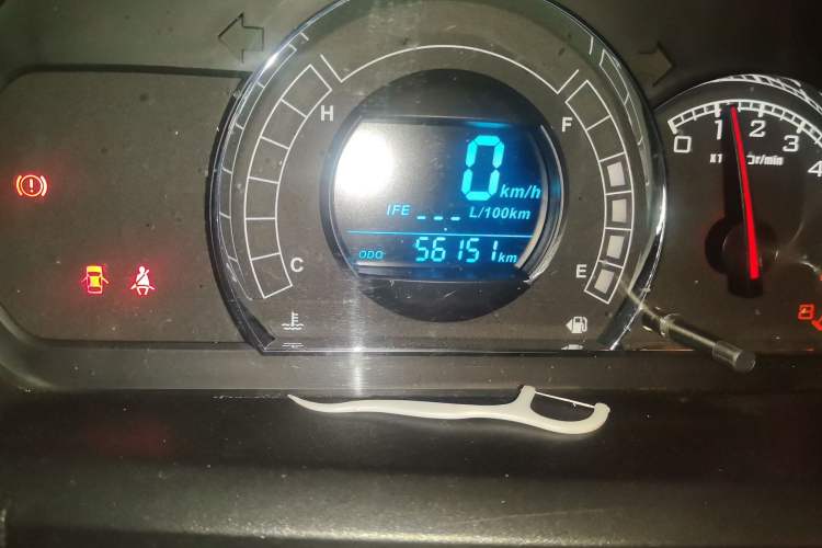 Used Great Wall M4 2015 1.5L AMT Luxury Model Odometer Close Up