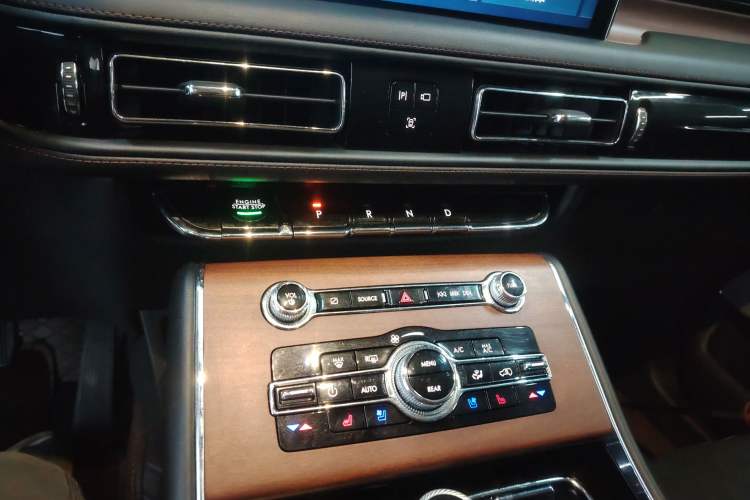 Used Lincoln Aviator 2022 3.0T V6 Four-Wheel Drive Luxury Edition
