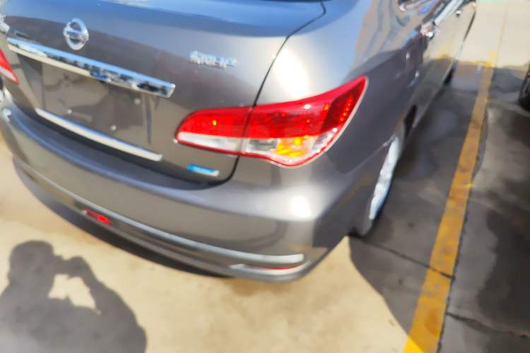 Used Nissan Sylphy 2016 Classic 1.6XE Manual Leading Edition
