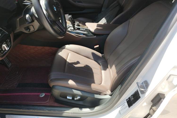 Used BMW 5 Series 2019 525Li M Sport Package
