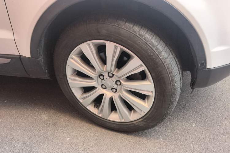 Used Land Rover Range Rover Evoque 2018 240 PS SE Smart Brilliance Edition
