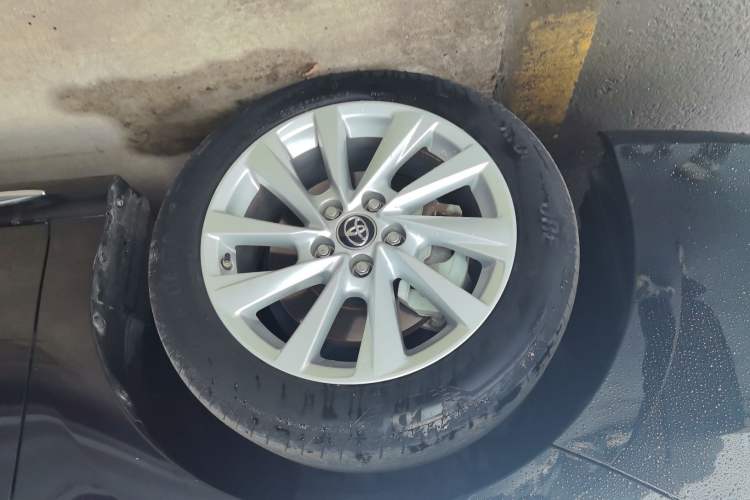 Used Toyota Camry 2023 2.0G Luxury Edition