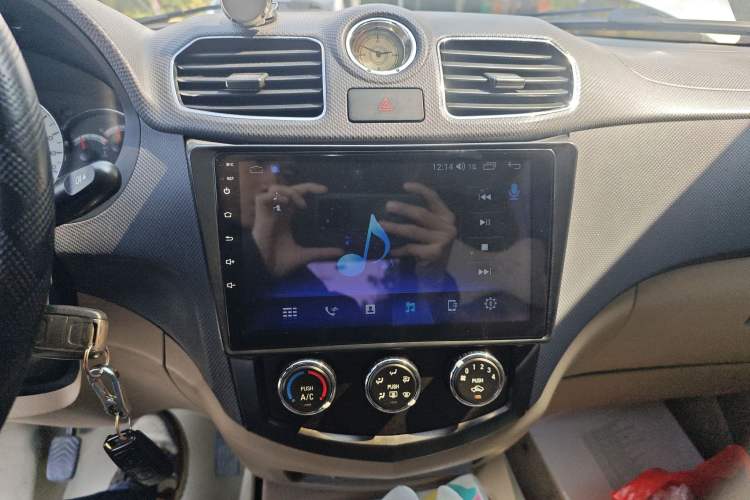 Used Wuling Hongguang 2013 1.5L S Comfort Model
