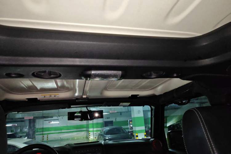 Used Jeep Wrangler 2015 3.0L Sahara Four-Door Comfort Edition