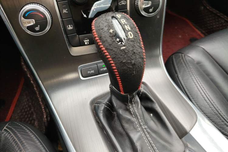 Used Volvo S60 New Energy 2015 S60L E-Drive Hybrid T6 Smart Drive Edition Gear Lever