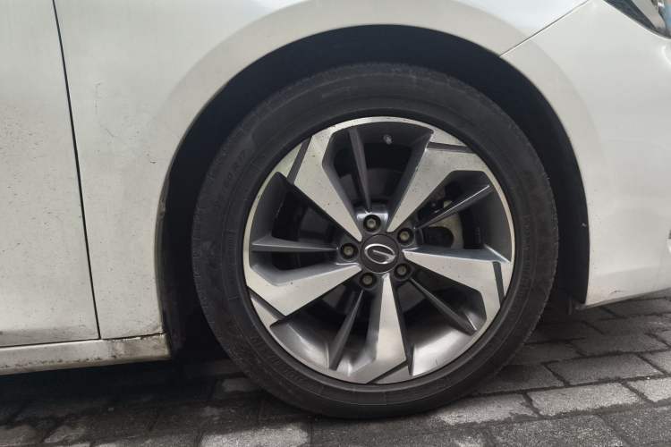 Used GAC Trumpchi GA6 2019 270T Automatic Luxury Edition Exterior 7