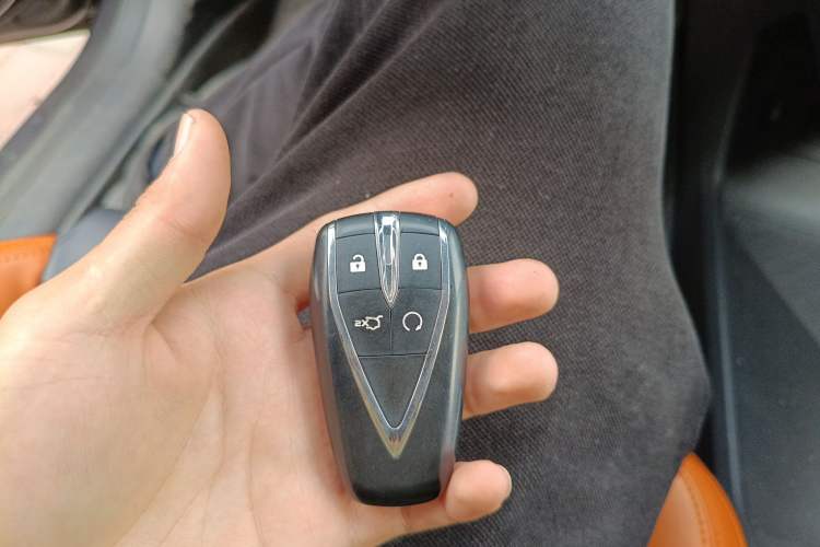 Used CHANGAN UNI-V 2024 1.5T Prestige Sport Edition
