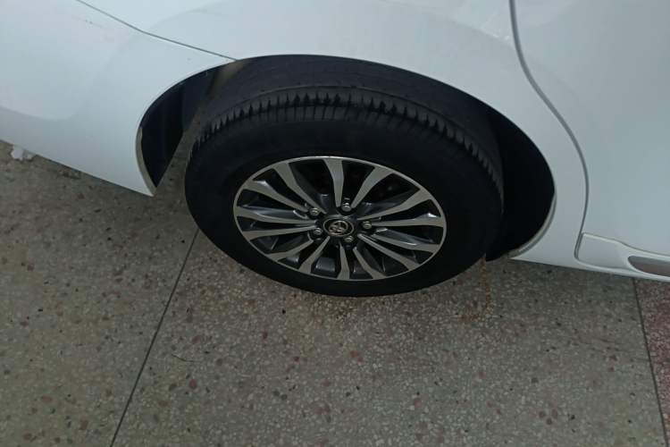 Used Toyota Corolla 2017 Revised Version 1.2T S-CVT GL-i