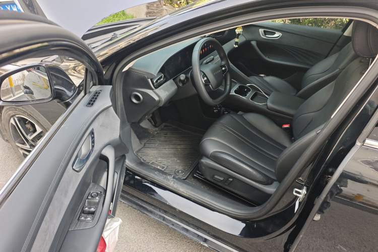 Used Roewe D7 2025 EV 510km Rear-Drive Navigation Edition
