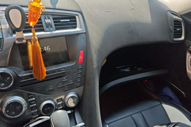 Used DS 5 2015 1.6T Luxury Edition THP160 Audio And AC Panel