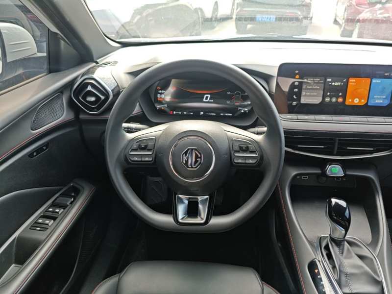 Used MG 5 2025 180 DVVT Global First Edition — 10