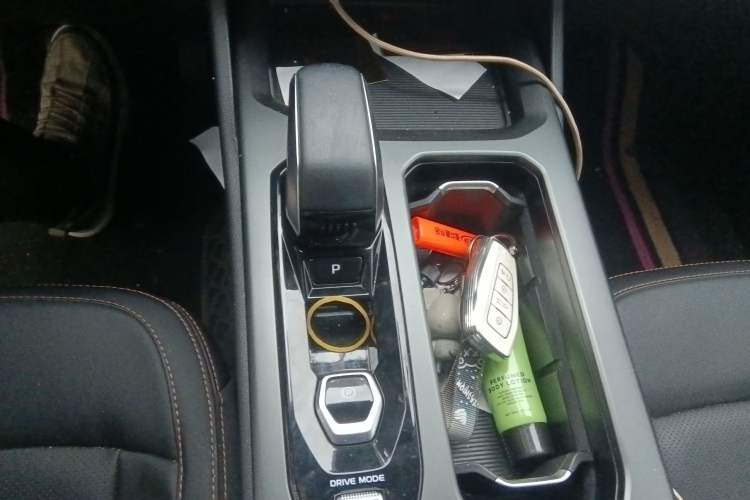 Used Geely Auto Haoyue L 2023 2.0T DCT Prestige Edition
