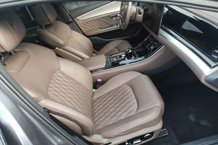 Used BYD Han 2022 DM-i 121KM Prestige Model