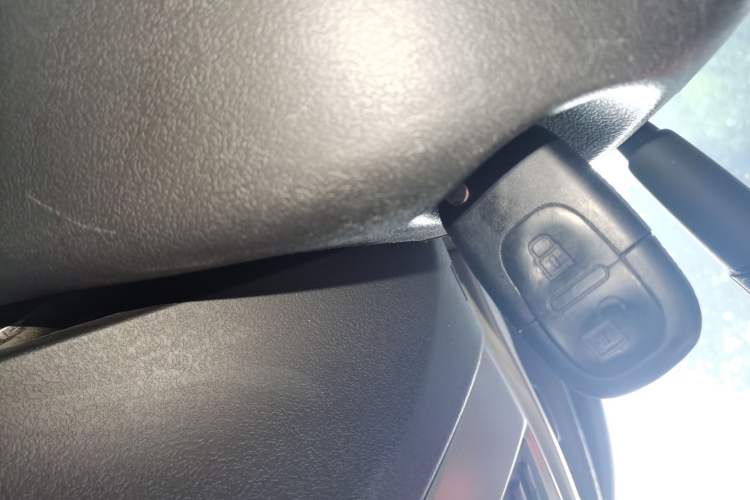 Used Dongfeng Aeolus H30 2010 1.6L Automatic Prestige Edition