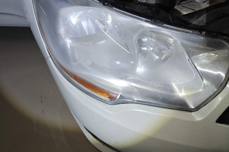 Used Citroen C4L 2013 1.8L Automatic Enjoyment Edition Right Front Headlight