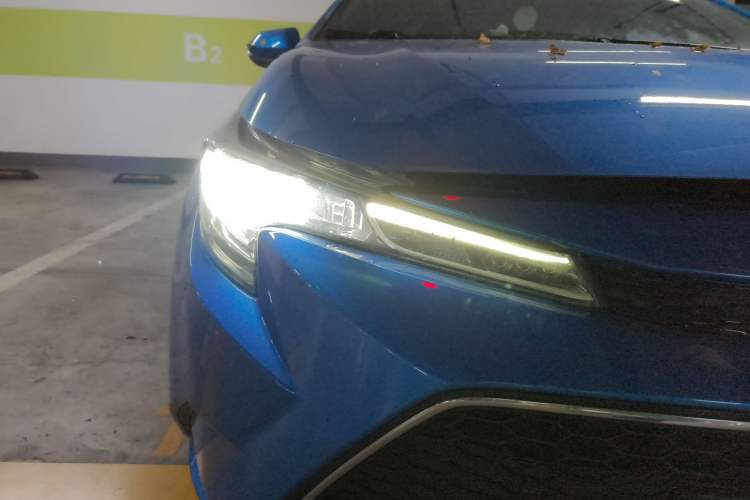 Used Toyota Levin 2021 185T CVT Tech Edition Right Front Headlight