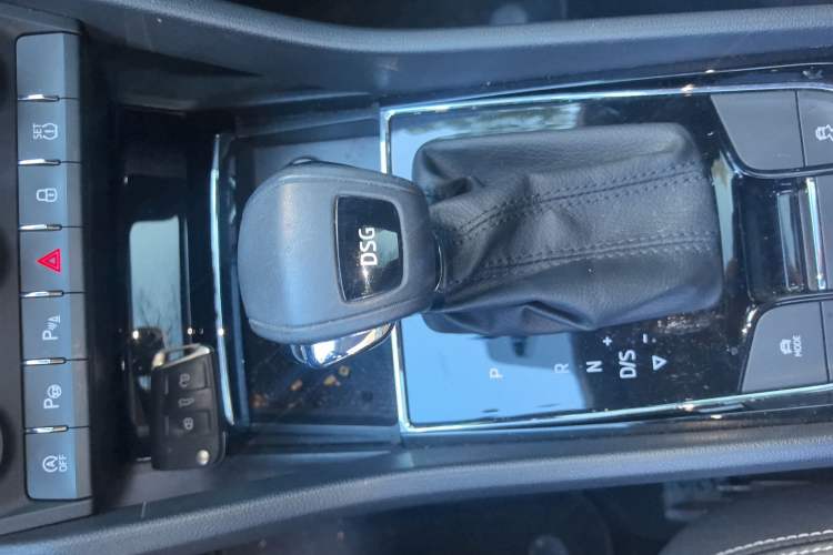 Used Skoda Kodiaq 2019 Facelifted TSI330 5-Seater Two-Wheel-Drive Luxury Enjoyment Edition China VI Standard