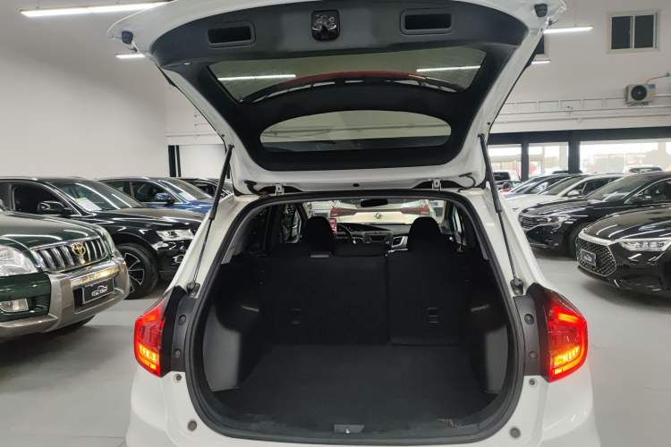 Used Honda Jade 2017 1.8L Automatic Classic Edition 5 seats
