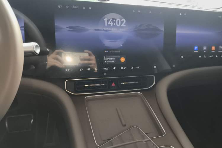 Used Hima AITO M9 2024 Range-Extended Ultra Version 52 kWh 5-Seater Model