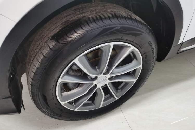 Used Geely Auto Emgrand X7 Sport 2020 1.8TD DCT Two-Wheel Drive Zhiya Model