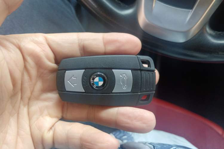 Used BMW Z4 2012 sDrive20i Luxury Model