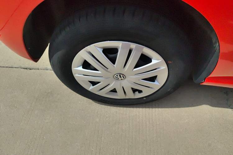 Used Volkswagen Polo 2016 1.4L Automatic Trendy Model Exterior 5