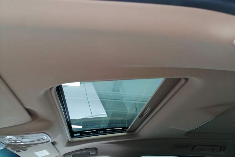 Used Buick GL8 2021 ES Land Cruiser 653T Luxury Edition
