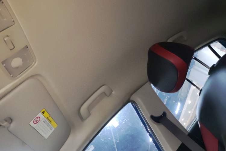 Used Kia KX Cross 2017 1.4L AT GLS