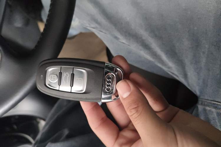 Used Audi A6L 2018 30th Anniversary Edition 30 FSI Style Model
