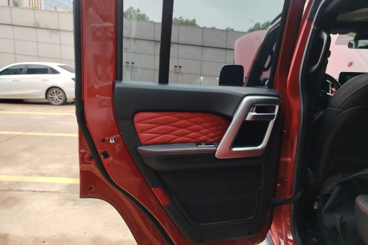 Used BAIC Off-Road BJ40 2023 2.0T Automatic Four-Wheel Drive Urban Hunter Edition Chivalrous Type